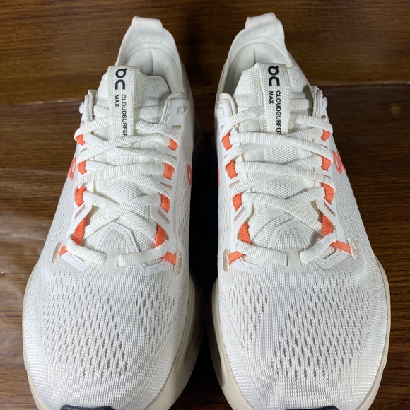 On Cloudsurfer Max women’s shoe size 9.5 - Picture 6 of 11